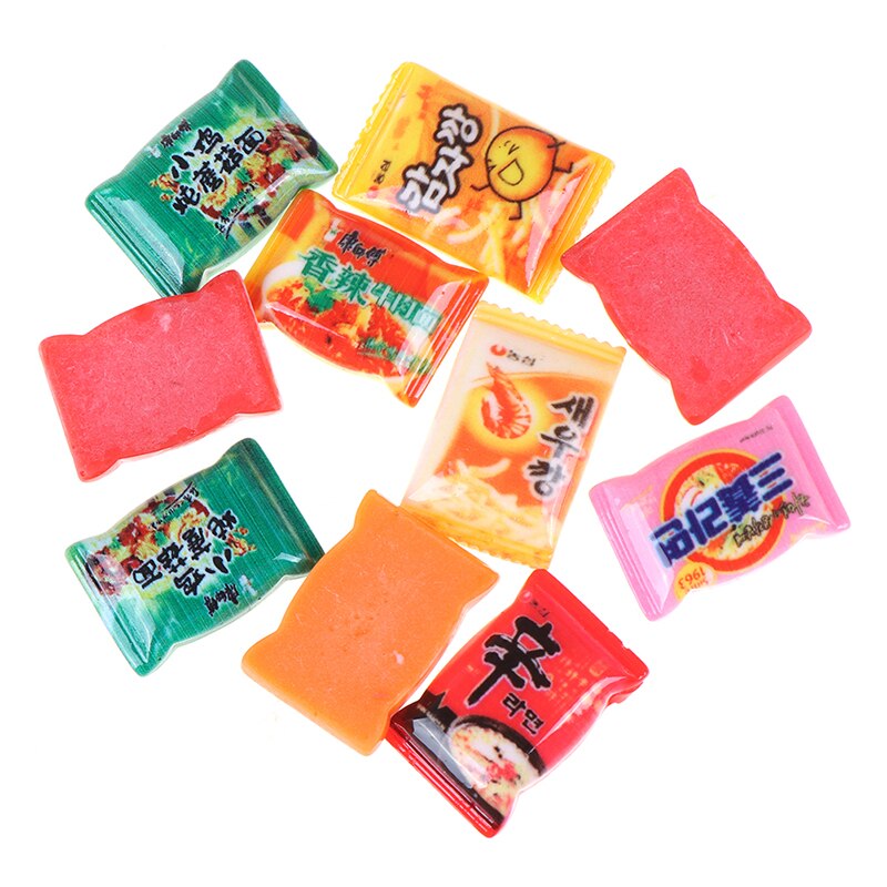 10pcs Simulation Instant noodles Pretend Food Toys DIY Accessories