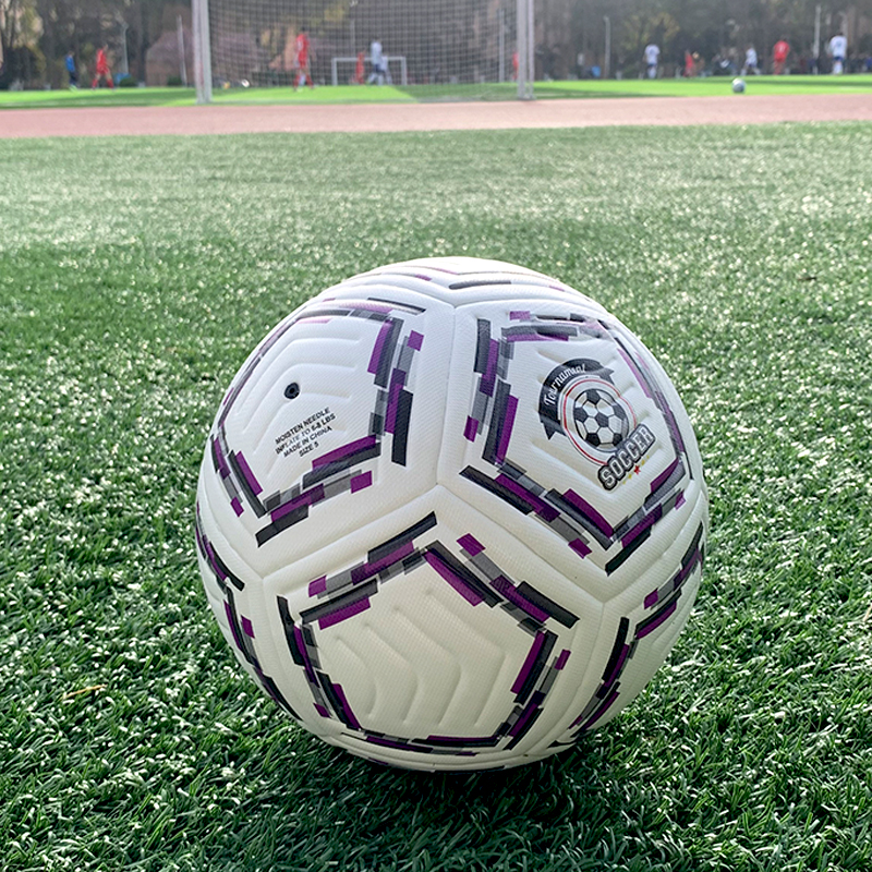 Professionele wedstrijdvoetbal voor jongeren/volwassenen, maat 5, Slijtvast, dagelijkse trainingsvoetbal, PU-thermisch gebonden technologie: Paars