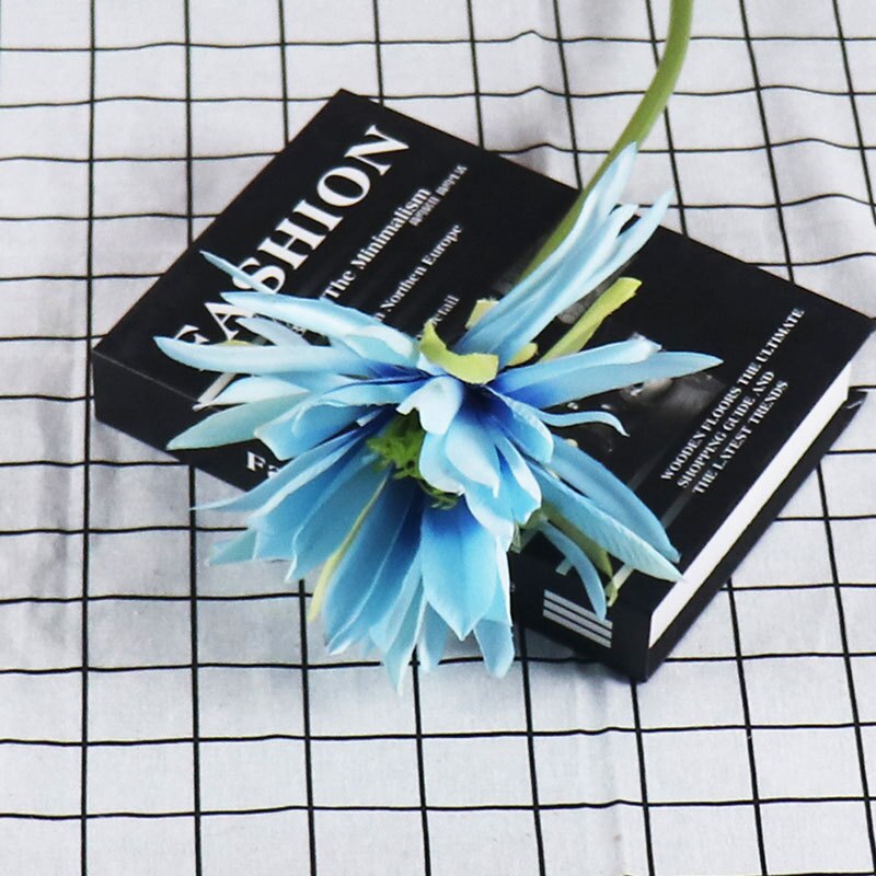 Salg blå farge imitasjon blomster europeisk stil high-end bryllup bryllup hall hotell tak dekorasjon kunstig blomst s: Epiphyllum