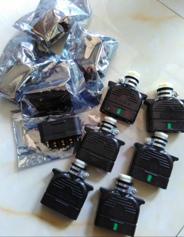 37010-10870 30A 250V femelle chargeur de batterie ca prise chariot élévateur connecteur TOYOTA NICHIYU TCM KOMATSU SHINKO SUMITOMO