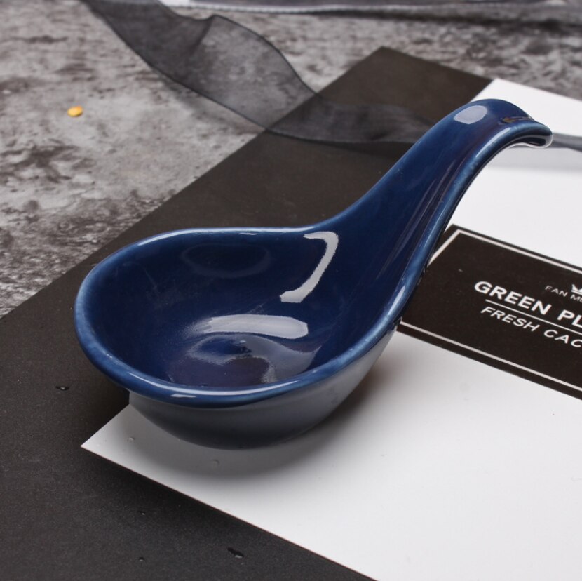 2Pcs Ceramic Spoon Tableware Soy Sauce Dish Home Sauce Mini Spoon Spoons Cuttlefish Balls Placed On A Saucer Tableware: 6