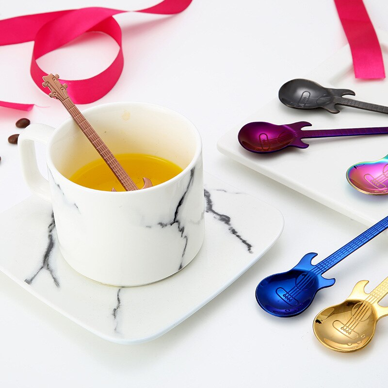 Cuillère à café en forme de guitare en acier inoxydable, accessoires de cuisine, pour le lait, la crème glacée, le thé, 12Cm, 1 pièce