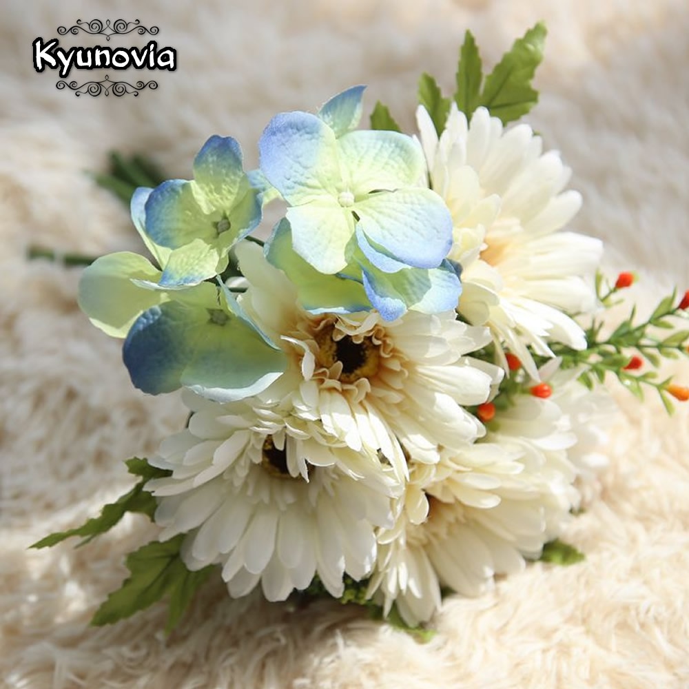 Kyunovia vilda boho höst brudtärna bröllop bukett solros elfenben gerbera tappade i en vas brudbukett  d44