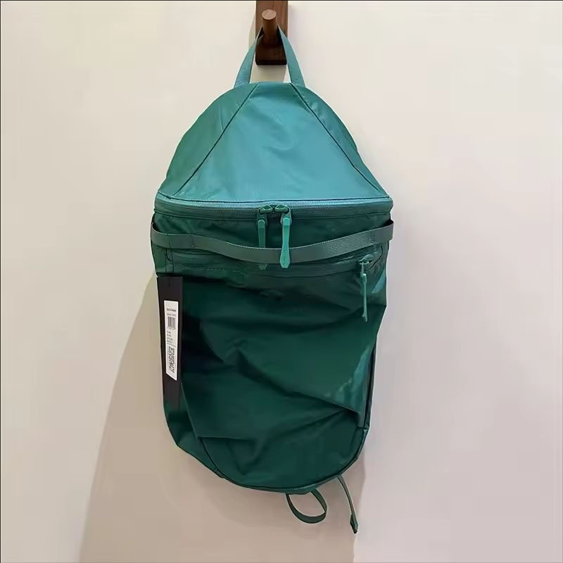 'Bird' Heliad 15L Travel backpack outdoor hiking Camping sports waterproof backpack men's and women's universal: GRAY COLOR