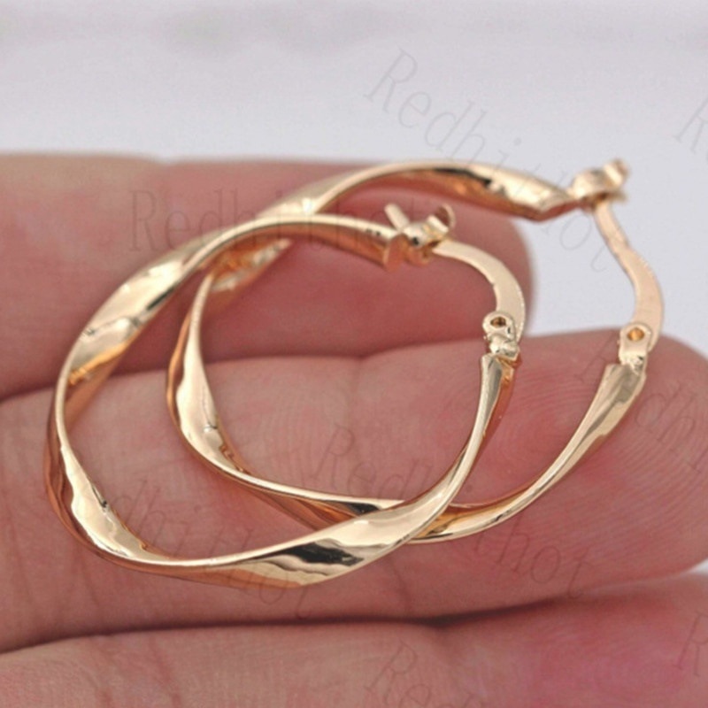 Classic 18k Gold Filling Hoop Earrings Simple Metal Round Wave Earrings Engagement Wedding Jewelry