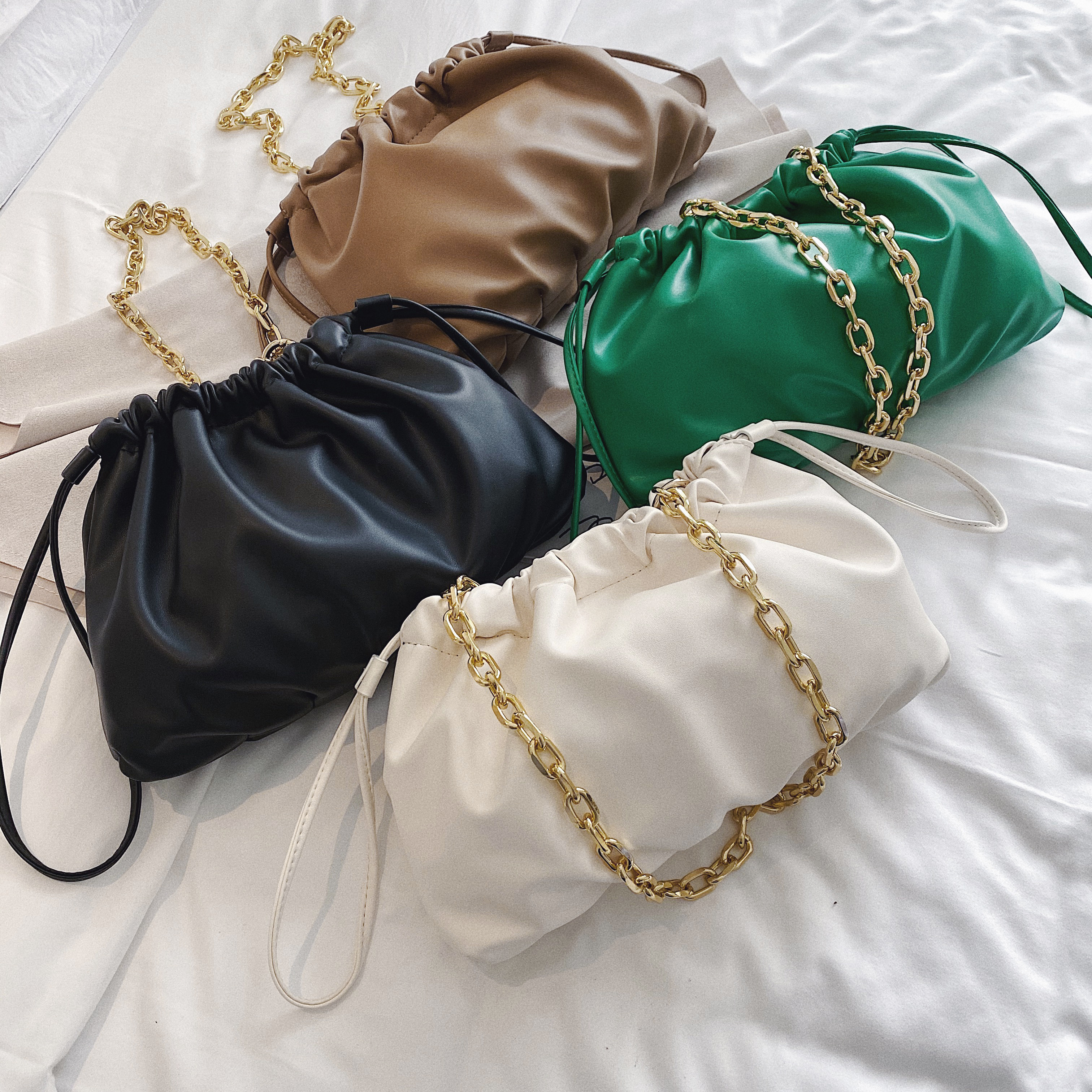 Chaîne s forme sacs pour femmes bandoulière épaule sac de messager femme sacs à main et sacs à main