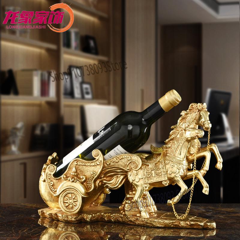 Cheval de luxe avec lumière européenne, chariot à vin rouge, décoration salon, meuble Tv, en résine fait à la main
