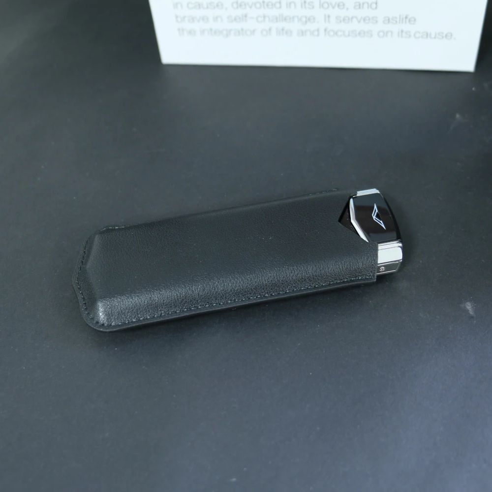 Telefono cellulare classico per anziani Elegante firma in metallo Cellulare fatto a mano Dual SIM Dialer Bluetooth Ebook Telefono per anziani di lusso