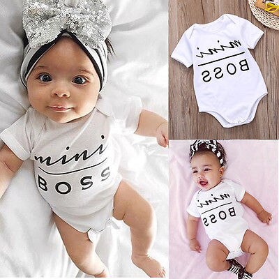 Pasgeboren Kids Baby Baby Jongen Meisje Romper Kleding Katoen Korte Mouw Mini Boss Gedrukt Jumpsuit Outfit 3-18 Maanden