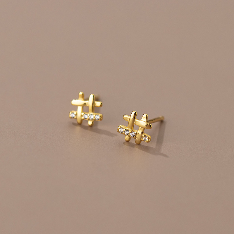 La monada nice fence stud earrings , 925 sterling silver , 925 small silver earrings for women, silver pierced girl student zircon: Gold-plated 18 kg gold