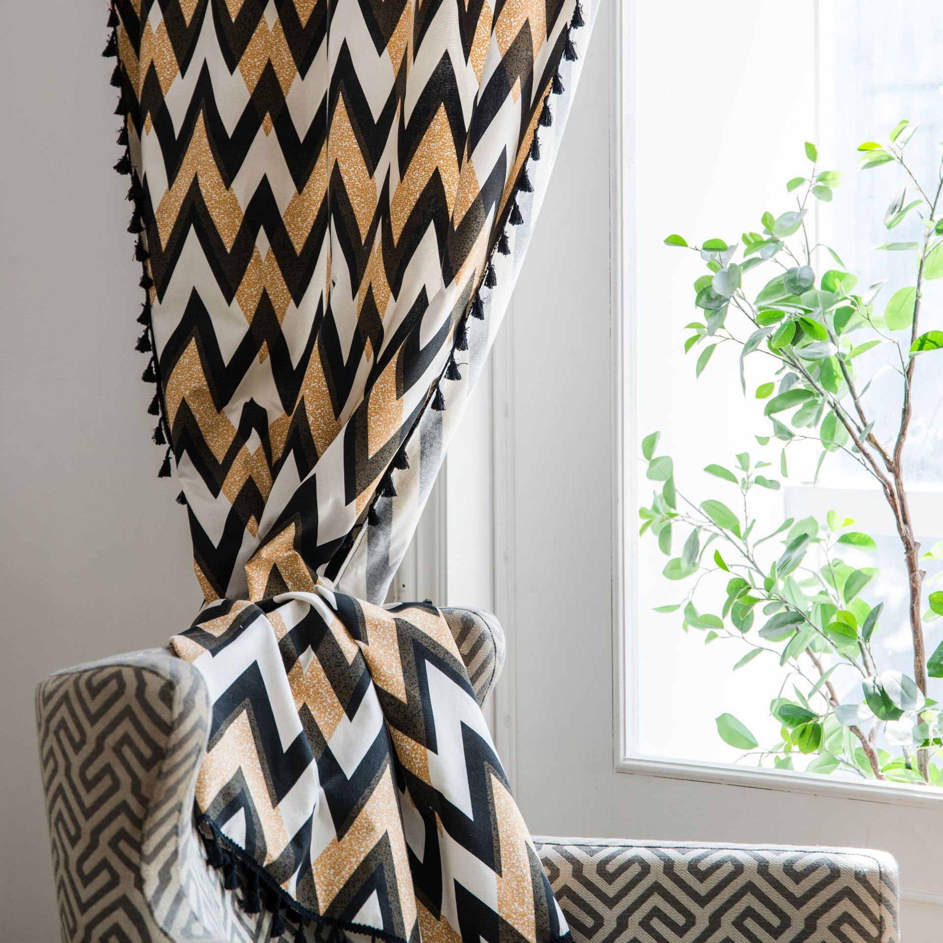 Højkvalitets bomuld-linned tryk amerikansk sort kvast gardin boheme stil gardiner krusning guld køkken stue: W150cm x  h160cm / Stanglomme