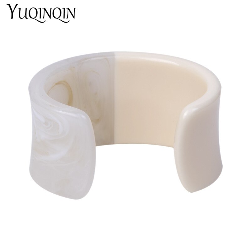 Großen Charme Elegante Jahrgang Stulpe Weit Öffnen Armbinde Armreifen für Frauen Harz Acryl Einfache Beste Punk Schmuck