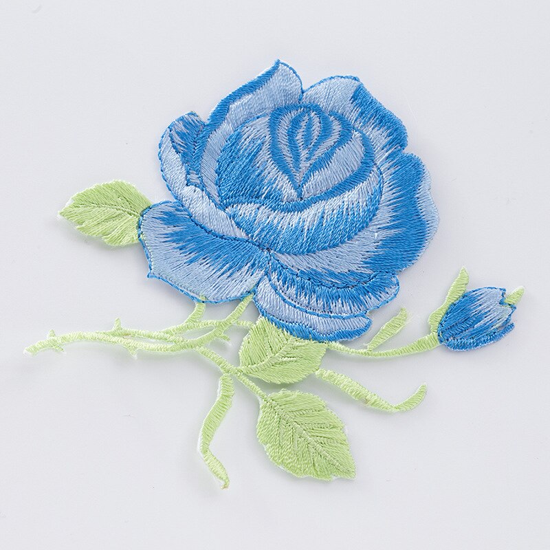 1Pc Rose Bloem Bloemen Patches Voor Kleding Ijzer Op Toepassing Kleding Geborduurde Patchwork Sticker Custom Naaien Accessoires