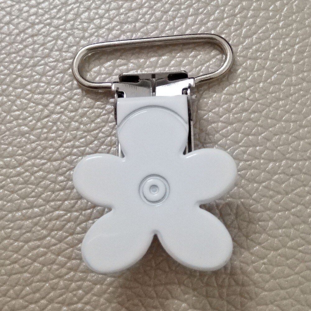 20 stks per lot custom jarretel clips metalen bloemvormige fopspeen clips met witte kleur