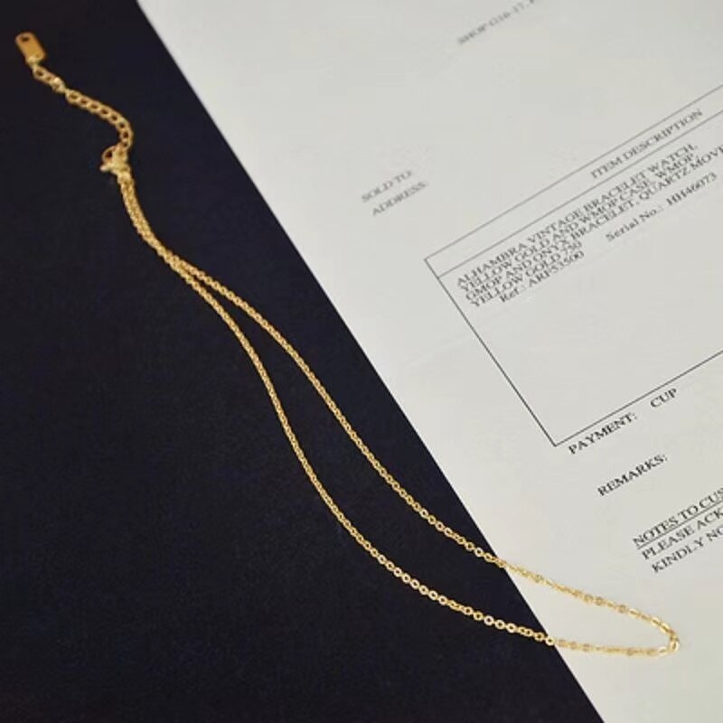 Catena di serpenti neutri di moda da donna catena di clavicola stile semplice catena in acciaio inossidabile a spina di pesce torsione catena d&#39;oro senza collana pendente: N010