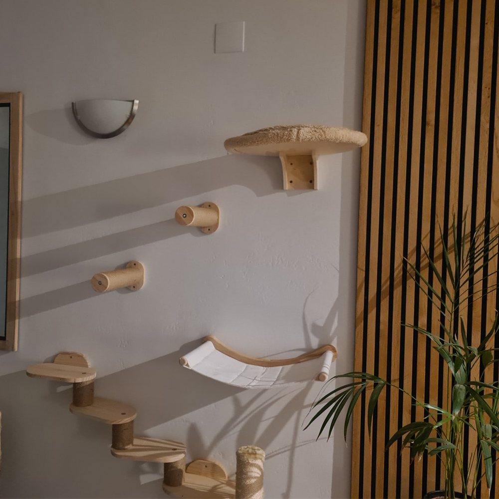 Wall Mounted Cat Wall Climbing Furniture Cat Corner Guardrail Steps and Platform Scratching Posts For Cat Walking and Playing