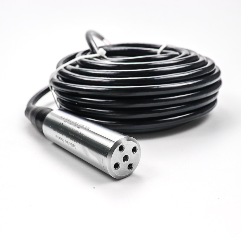 Transmetteur de niveau de liquide d'entrée de capteur de niveau d'eau Submersible IP68 4-20mA avec le câble de 10m
