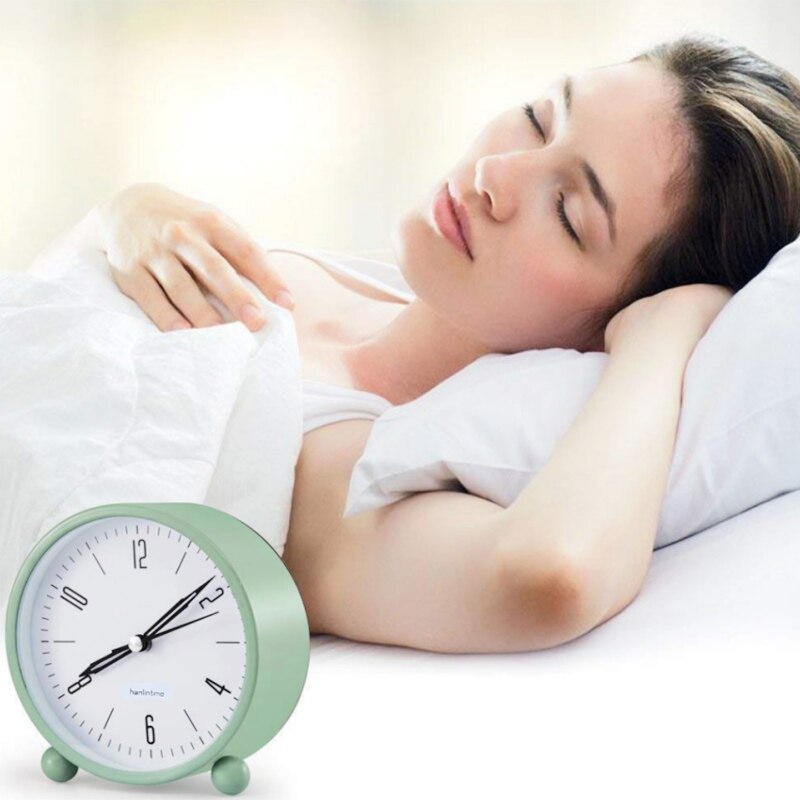 Alarm Clock, Analog Alarm Clock No Ticking with Snooze for Heavy Sleepers, Battery Operated and Light Function, Super Silent Ala