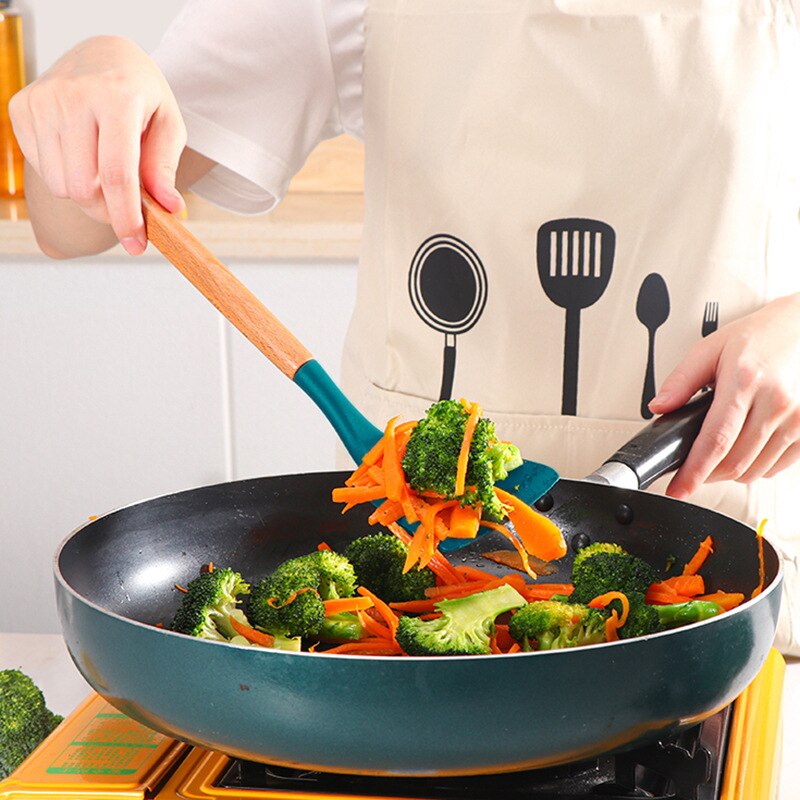 Silicone Kitchenware Cooking Utensils Set Non-stick Cookware Spatula Shovel Egg Beaters Wooden Handle Kitchen Cooking Tool Set