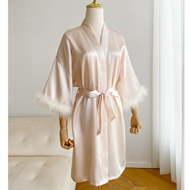Robe de demoiselle d'honneur en Satin, Kimono, Lingerie intime, Sexy, manches plumes, peignoir, chemise de nuit, vêtements de nuit courts, taille unique: Marron