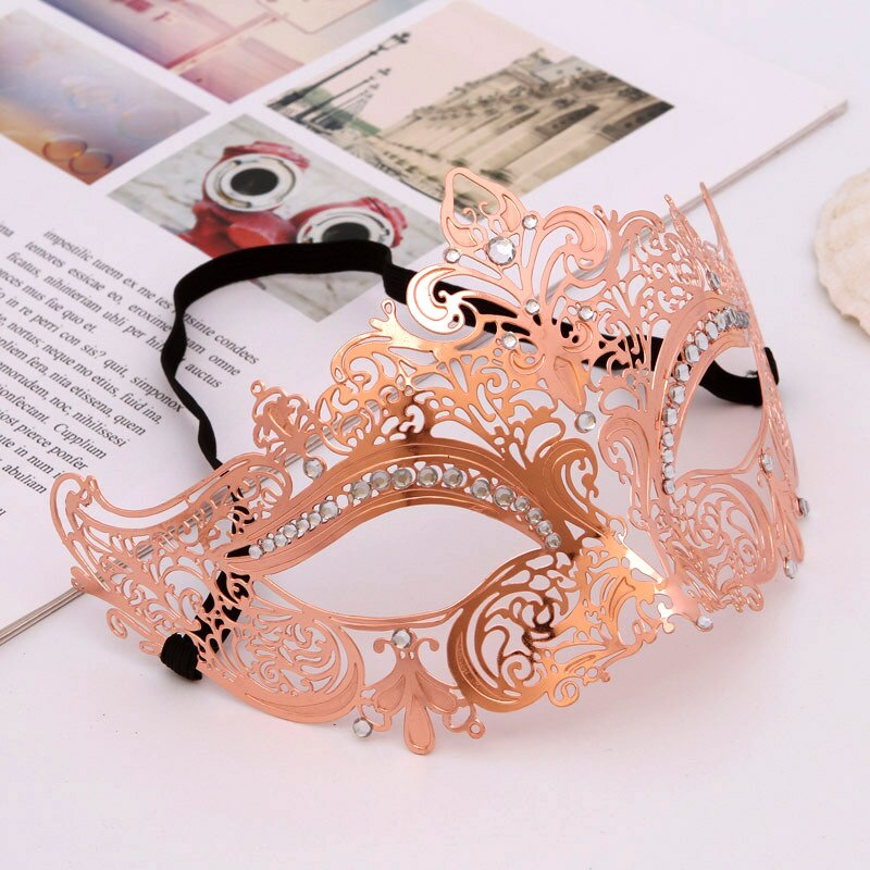 Rose Gold Venetië Metal Masker Halloween Rhinestone Half Gezicht Venetiaans Mannen Vrouwen Filigraan Party Masker