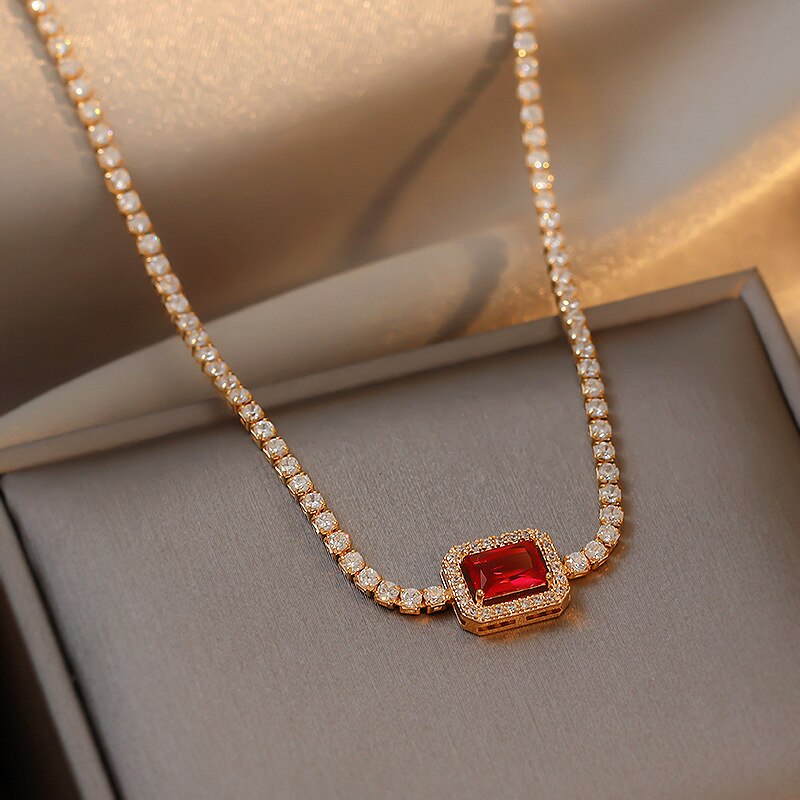 Flerfarvet firkantet krystal vedhæng rhinsten halskæde choker til kvinder enkle smykker statement halskæde kæde krystal krave