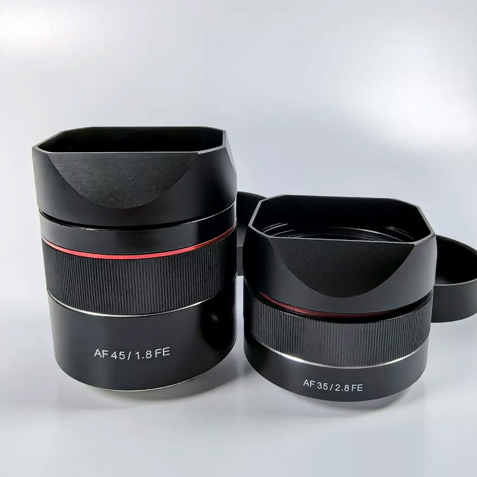 Metal Square Lens Hood for Samyang AF 45mm F1.8 & 35mm F2.8 FE Anti-Glare Camera Accessory with Cap Multi-Coating Durable