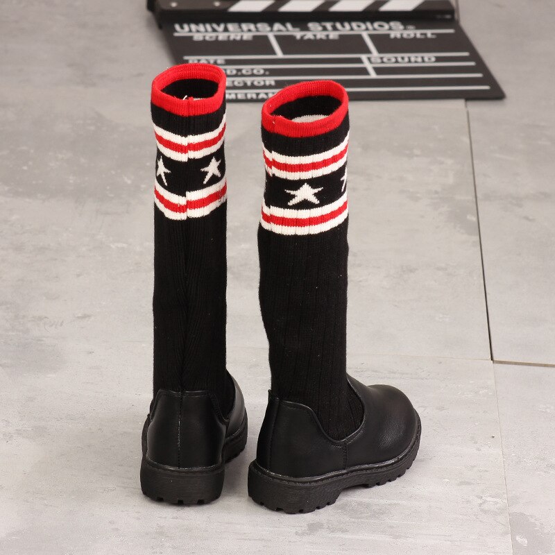 2020 di Autunno della Molla Bambine Lavorato A Maglia Stivali Lunghi Del Bambino Delle Ragazze Calza Stivali Stelle Stivali Per La Ragazza Del Bambino Scarpe Per Bambini Patchworked
