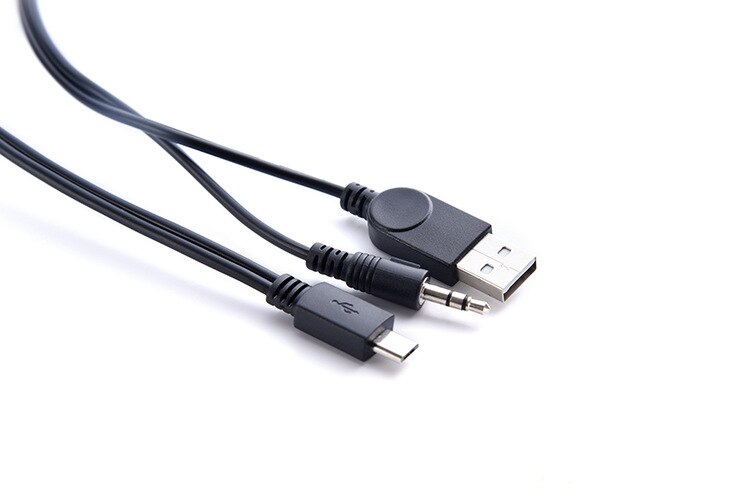 2in1 Cable - Micro USB to USB & 3.5mm Aux Standard Audio Jack Connection Cable - Compatible with many speakers, Mp3 Player