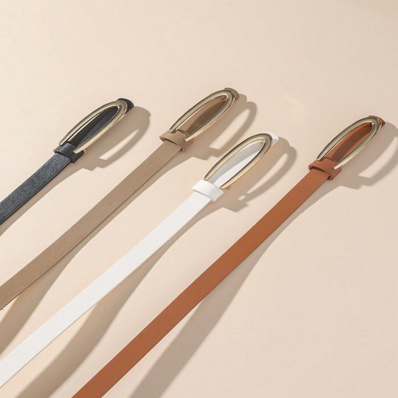 Une ceinture fine pour femme, qui est un corset décoratif et une pièce polyvalente qui peut être associée à des jupes, des costumes, des chemises.