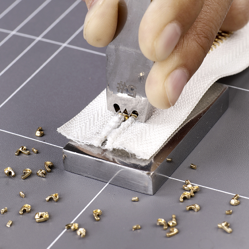 DIY Tools 3 # 5 # Zipper Steel Teeth Remover Blade Zipper Gear Remover diy Leather Craft Tool Zipper mounting accessories