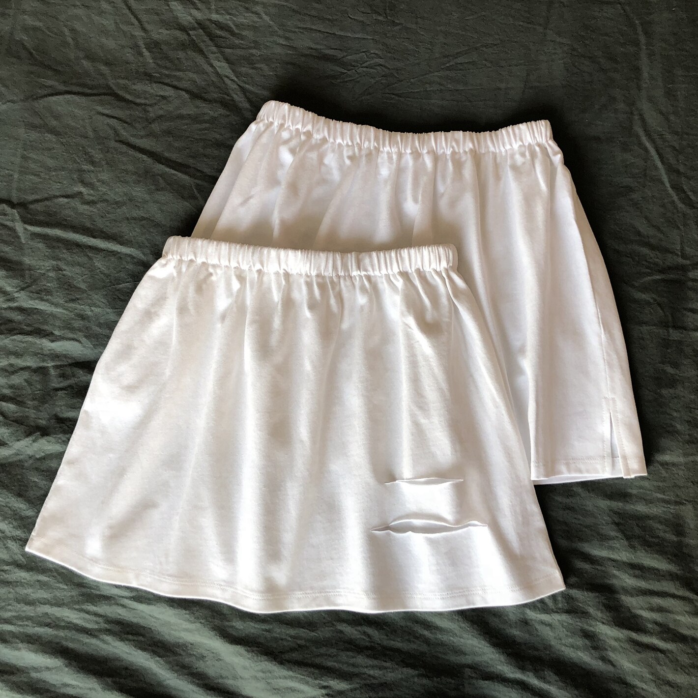 Falda interior para suéter, Falda corta con agujero blanco, abertura lateral, vestido de invierno de media longitud,