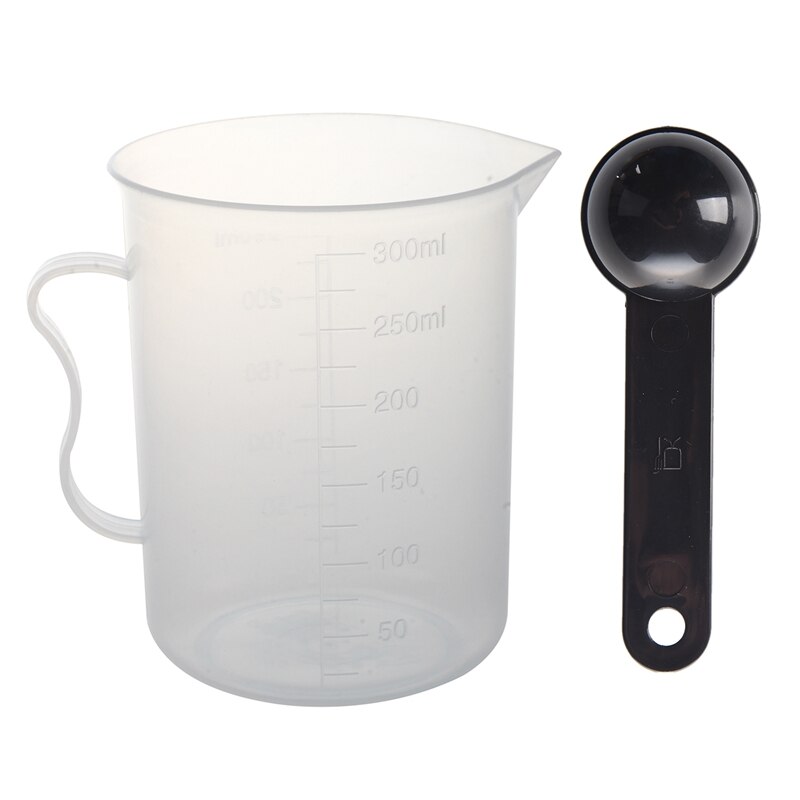1 set van 6 stuks 1/8 theelepels -1 eetlepels plastic maatschepjes & 1x laboratorium maatbekers van helder wit plastic met 250ml inhoud