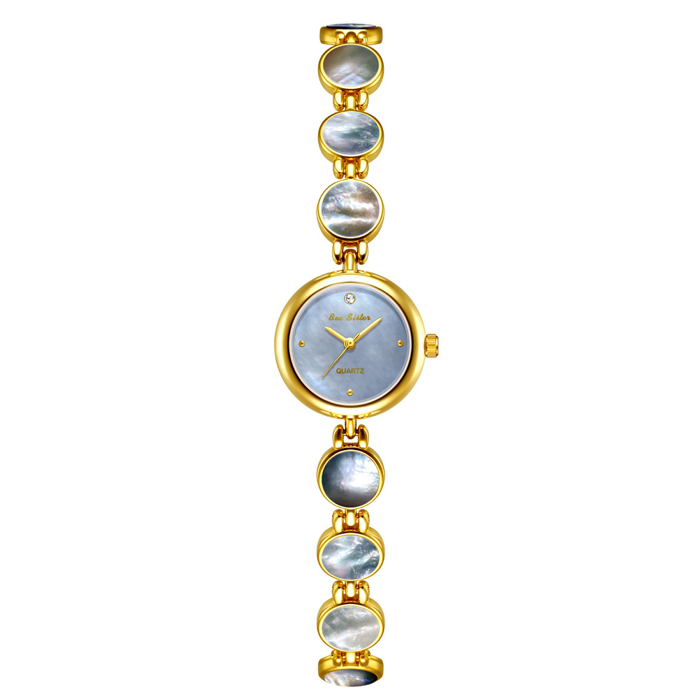 Nieuw in dameshorloges luxe mode schelparmband dame jurk horloge goud kleine wijzerplaat quartz horloge: Blauw