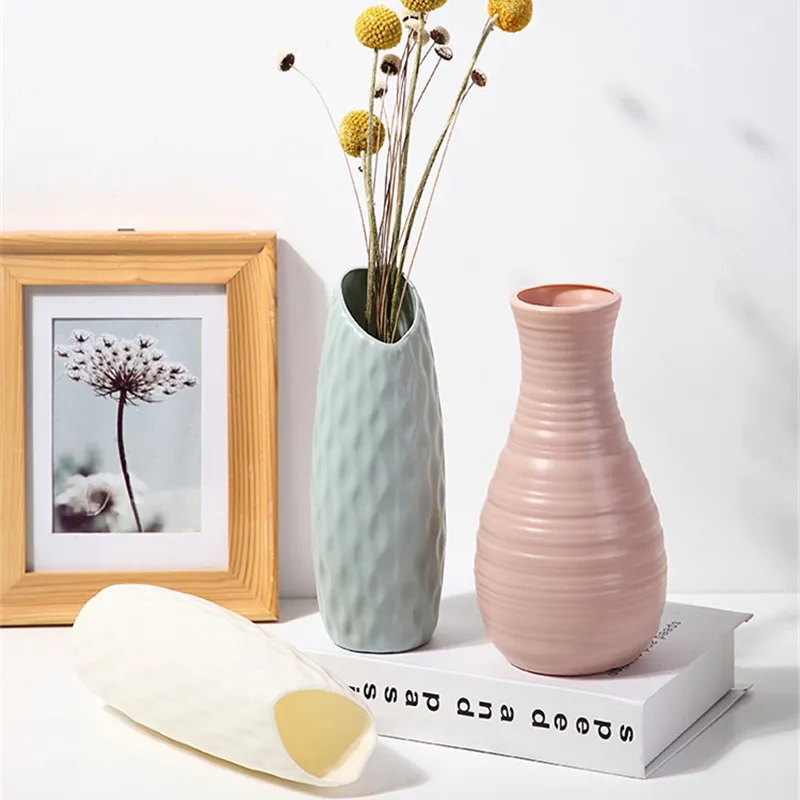 Vase en plastique nordique simple, petit pot de fleur frais, bouteille de rangement pour fleurs, salon, décorations pour la maison moderne, ornements, 1pc