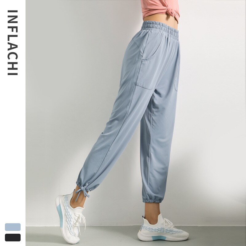 Novo solto sweatpants feminino magro correndo calças de fitness verão secagem rápida calças cortadas: Azul / L