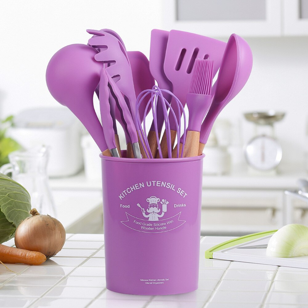 Utensilios de cocina antiadherentes de silicona, cuchara densa, espátula, batidores de huevos con mango de madera, vajilla: Purple