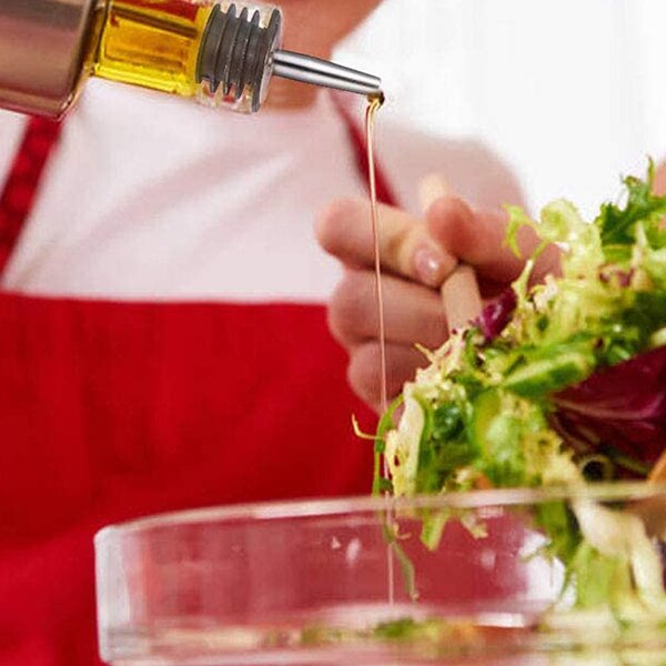 6Pcs Stainless Steel Pourers Speed Pourer Liquor Bottle Pourers and Vinegar Tapered Stopper Spout with Sealed Dust Caps