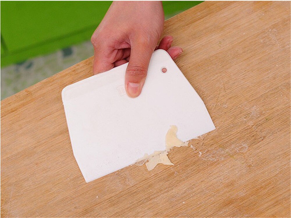 PP Trapezoid Cream Cake Scraper Dough Cutter Baking Accessories Baking Tools Cake Spatula Kitchen Product Pastry Bakery Tools