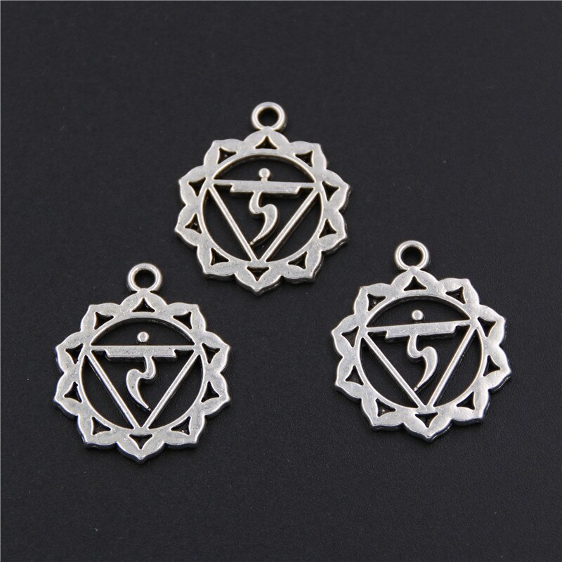 7 abalorios de Color plateado para hacer joyas, colgante de Mandala, Yoga, OM, budista, de Metal, 7 uds.