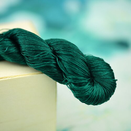 400m Solid Color Embroidery Mulberry Silk Material Wrapping Flower Velvet Flower Thread Green Series: No. 8