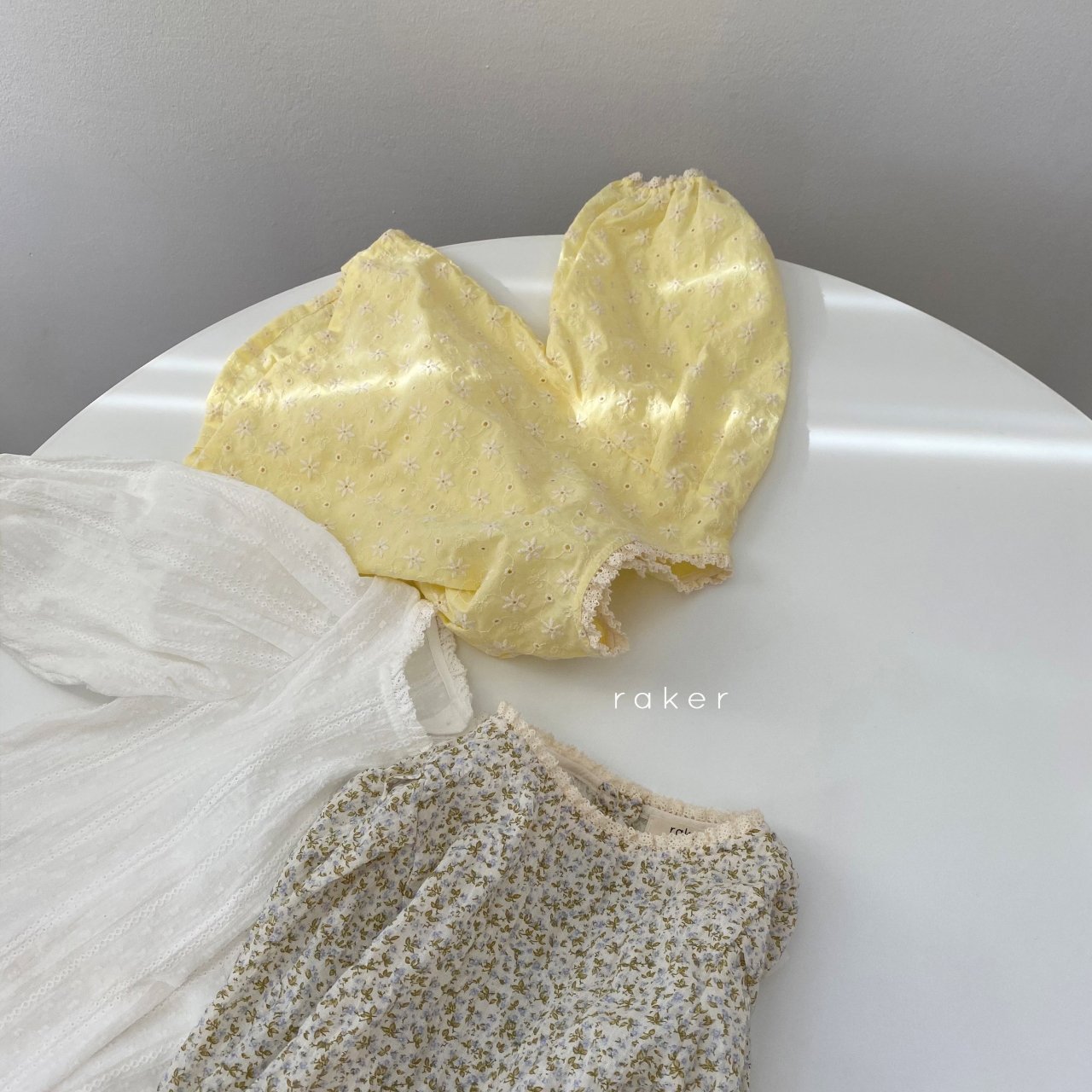 Chemise ample à manches longues pour enfants, haut doux pour filles coréennes, col à fleurs, vêtements imprimés, collection printemps et automne