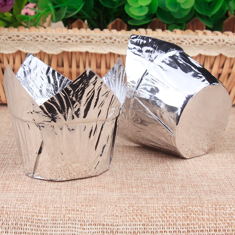 50Pcs Golden Muffin Cupcake Liner Tulip Flower Shape Cupcake Liner Baking Cup Tray Cake Wrapper Tray Case Oilproof Cake Wrapper: Silver