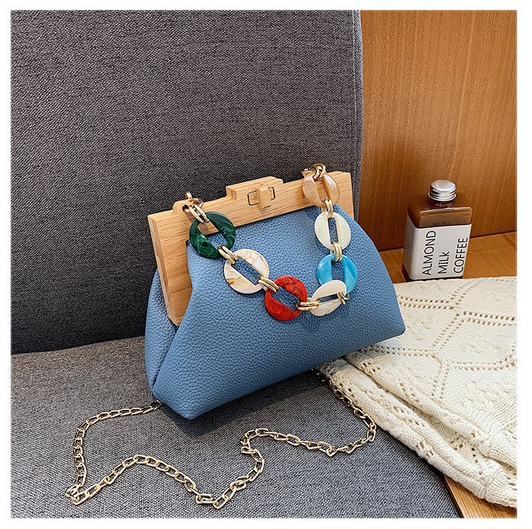 Bolso de hombro con Clip de madera para mujer, bandolera pequeña de cuero mate de lujo con cadena acrílica: blue