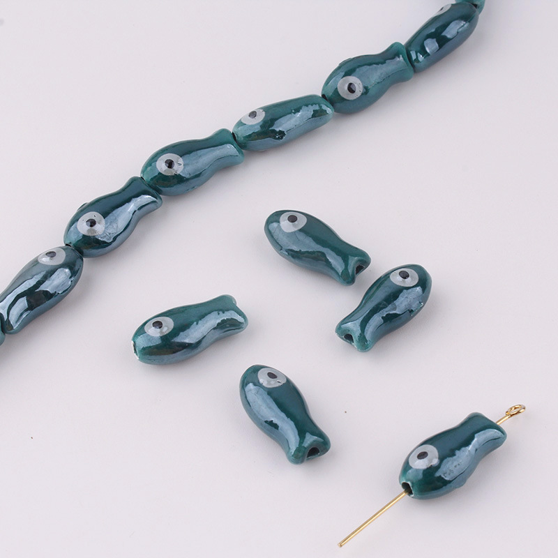 Abalorios de peces pequeños Retro, 10 piezas, espaciador de cerámica, cuentas sueltas para la fabricación de joyas, accesorios de pulsera DIY: Rosa