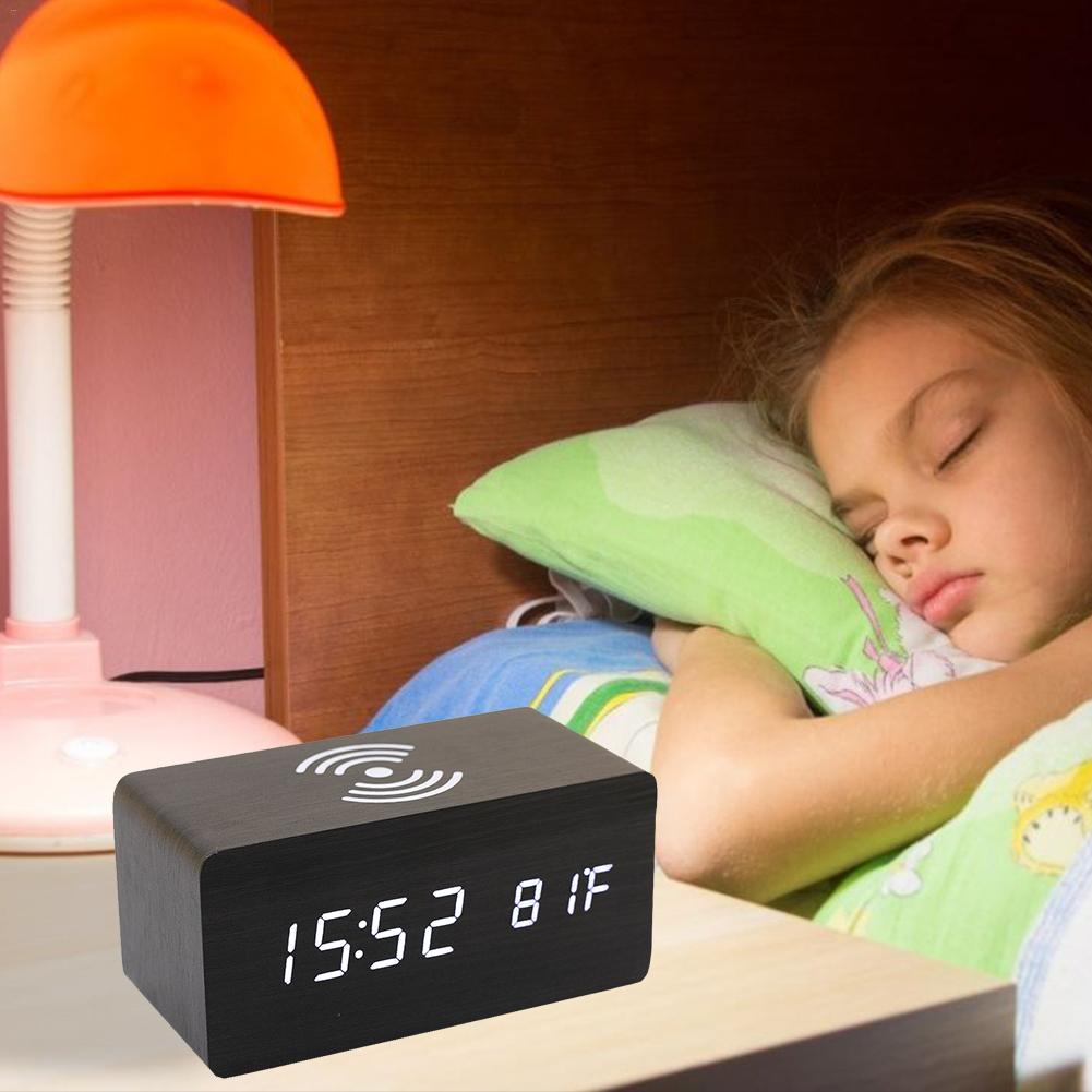 Multi-Function Alarm Clock Wireless Charger Wooden Clock For Apple Samsung Huawei Smart Phone