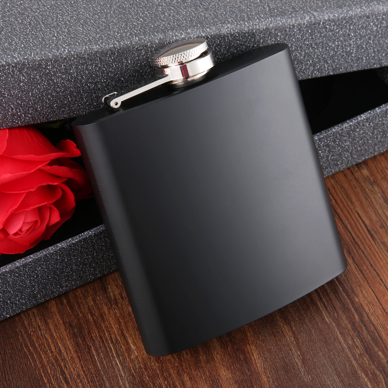 1Pc Schwarz Tragbare Edelstahl 6 Unzen Hüfte Flaschen Wein Topf Alkohol Kolben Flasche Wodka Schnaps Flasche für Reise Picknick