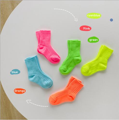 4 paia 1-12 anni 2021 autunno e inverno caramelle calzini di colore brillante calzini per bambini a doppio ago per ragazzo e ragazza