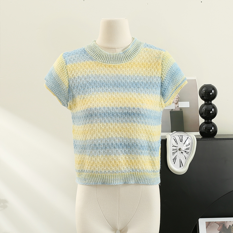 Sommar smala flickor mjuka stickade t-shirts crop tops kvinna gradient randig kortärmad t-shirt: Svart
