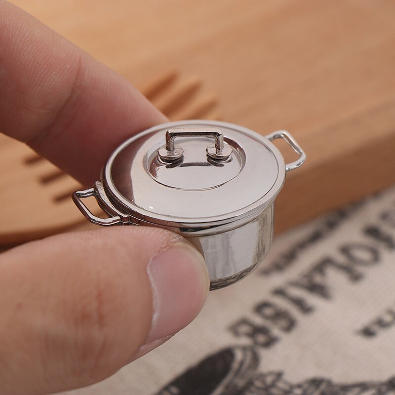 1 pc 1/12 Dollhouse miniaturowe naśladowane zapiekanki kuchenne garnki ze stali nierdzewnej